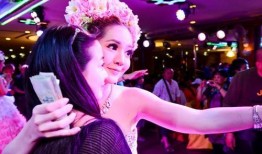 人妖国产,一个奇幻世界的诞生与传奇